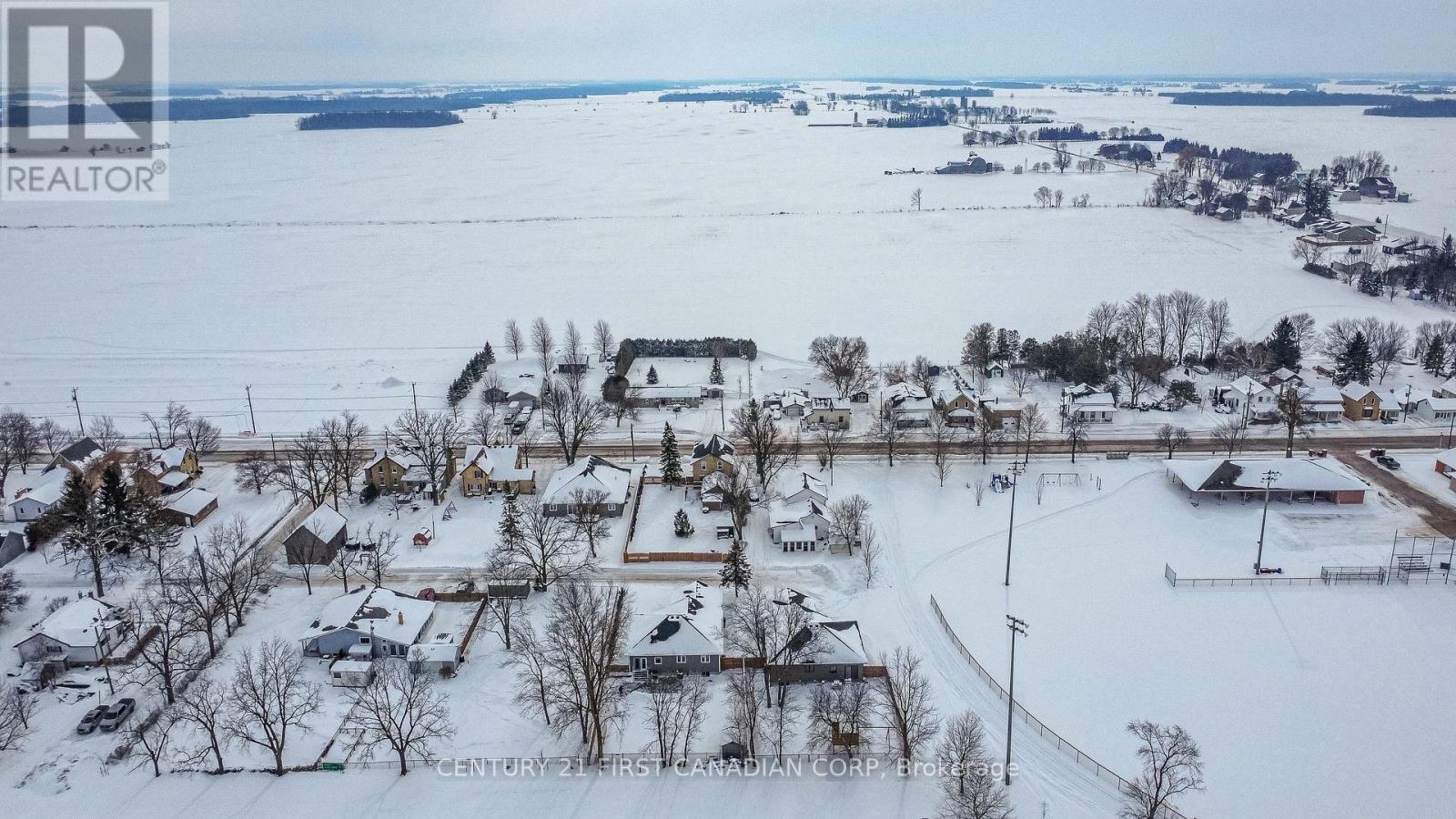 Photo 44 of 50 for 21 Middle Street