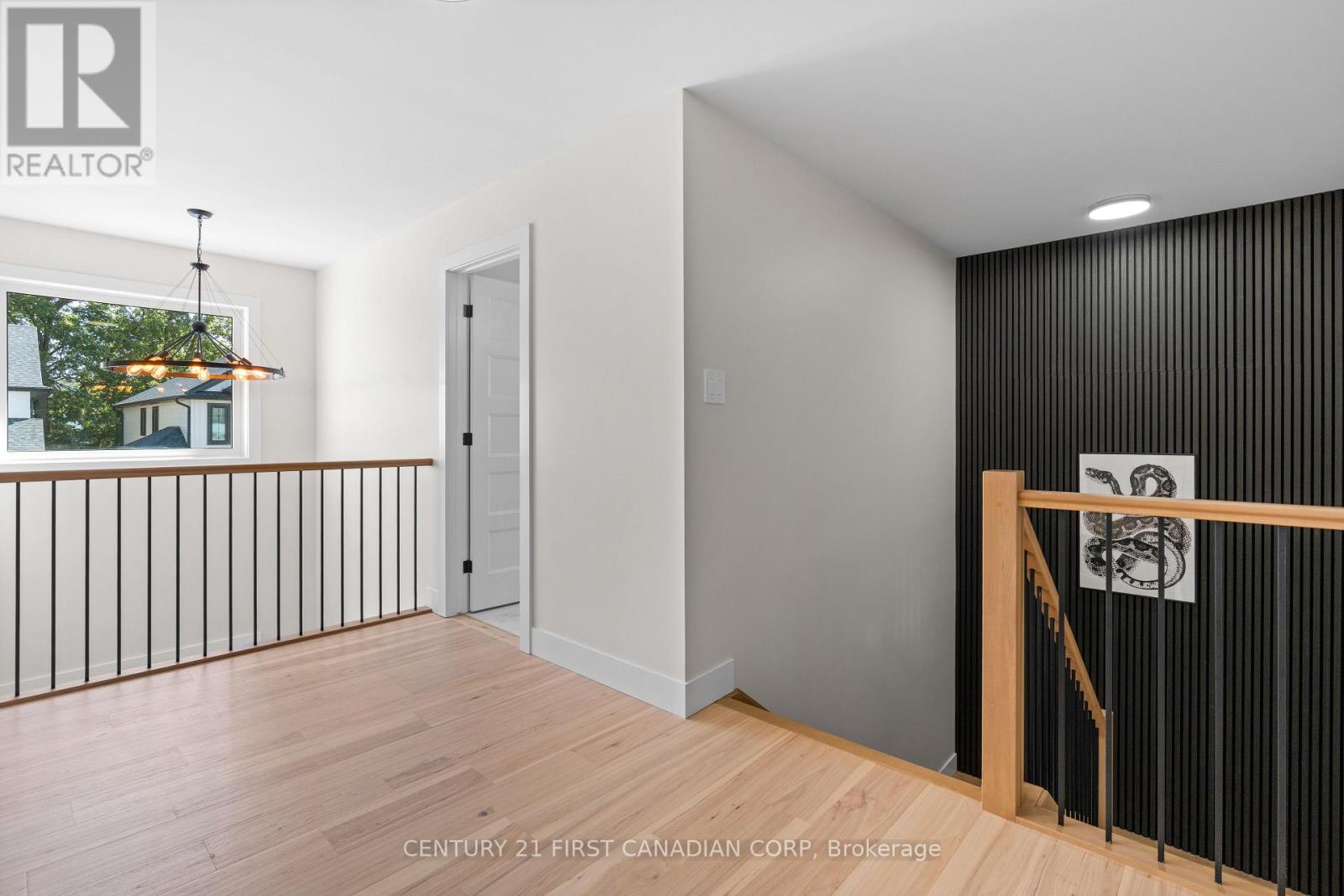 1 - 7966 Fallon Drive, Lucan Biddulph, Ontario  N0M 1V0 - Photo 18 - X12756932