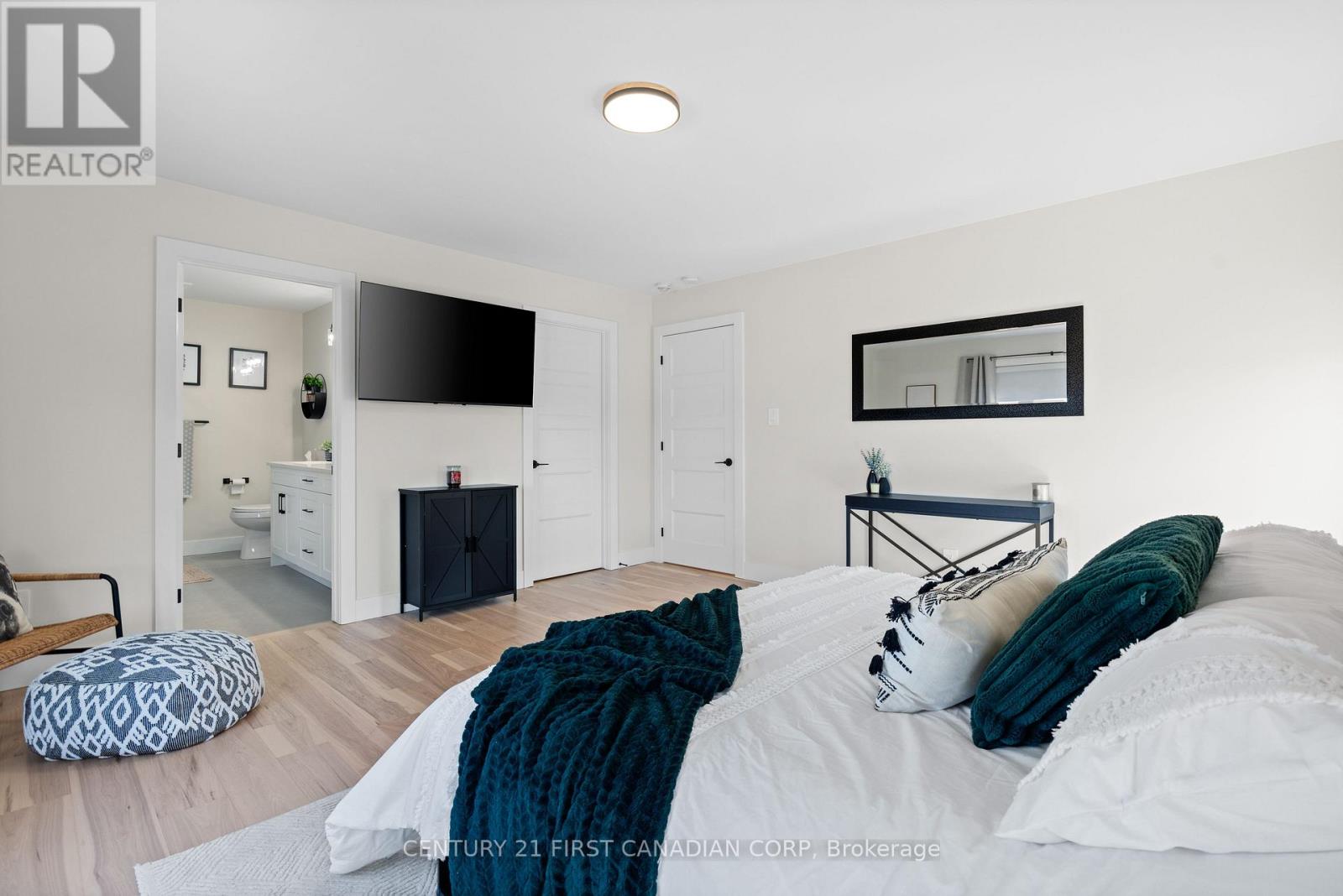 1 - 7966 Fallon Drive, Lucan Biddulph, Ontario  N0M 1V0 - Photo 22 - X12756932