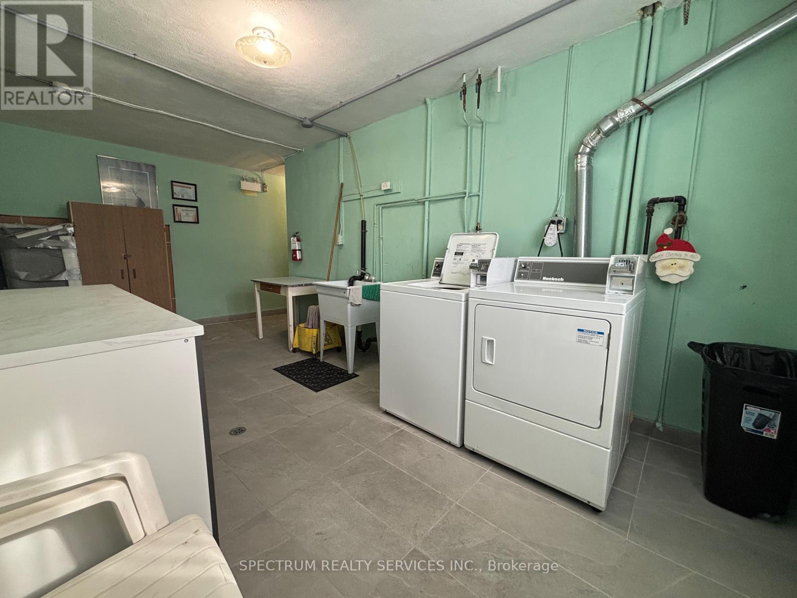 10 - 357 Connaught Street, Kitchener, Ontario  N2C 1B9 - Photo 9 - X12758402