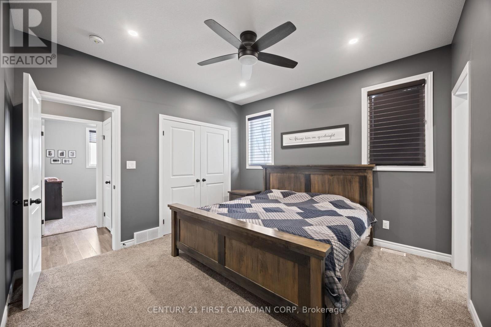 21 Middle Street, South Huron, Ontario  N0M 1M0 - Photo 19 - X12756942