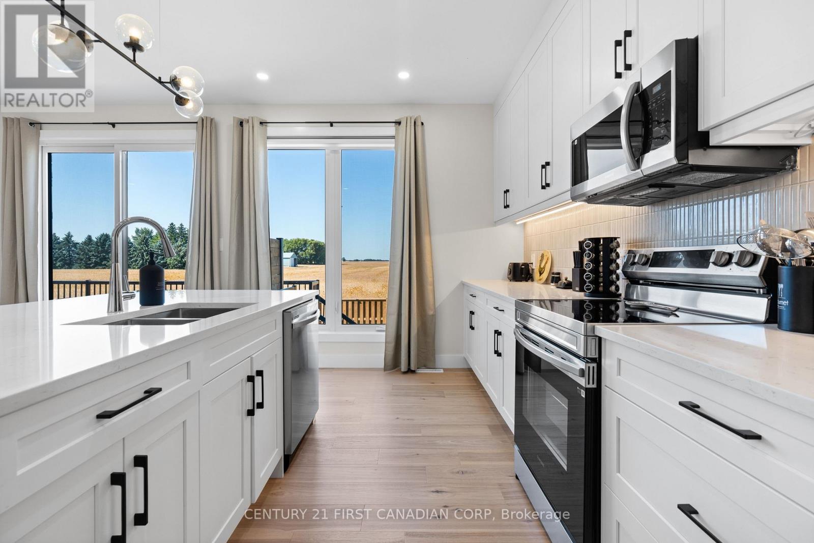 1 - 7966 Fallon Drive, Lucan Biddulph, Ontario  N0M 1V0 - Photo 15 - X12756932