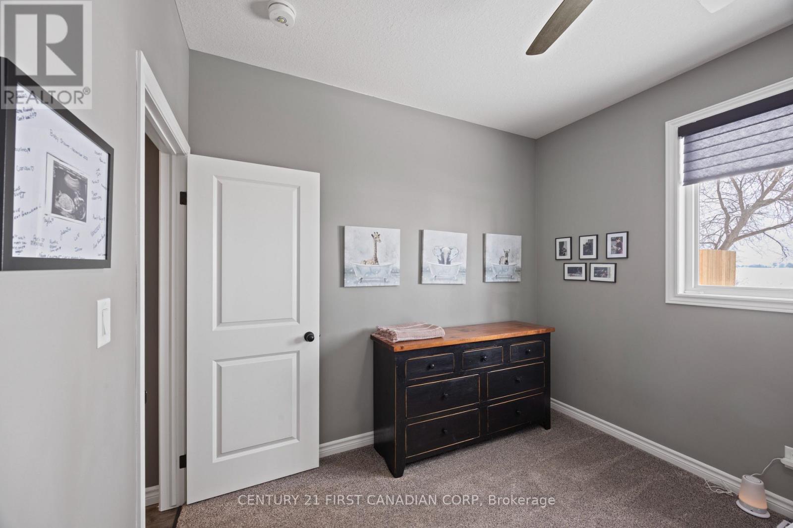 21 Middle Street, South Huron, Ontario  N0M 1M0 - Photo 24 - X12756942