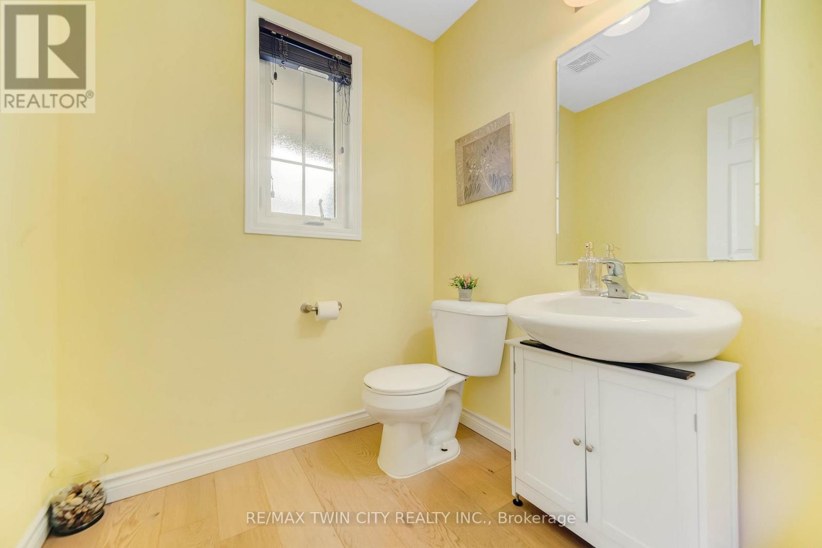 220 Lemon Grass Crescent, Kitchener, Ontario  N2N 3R7 - Photo 15 - X12758338