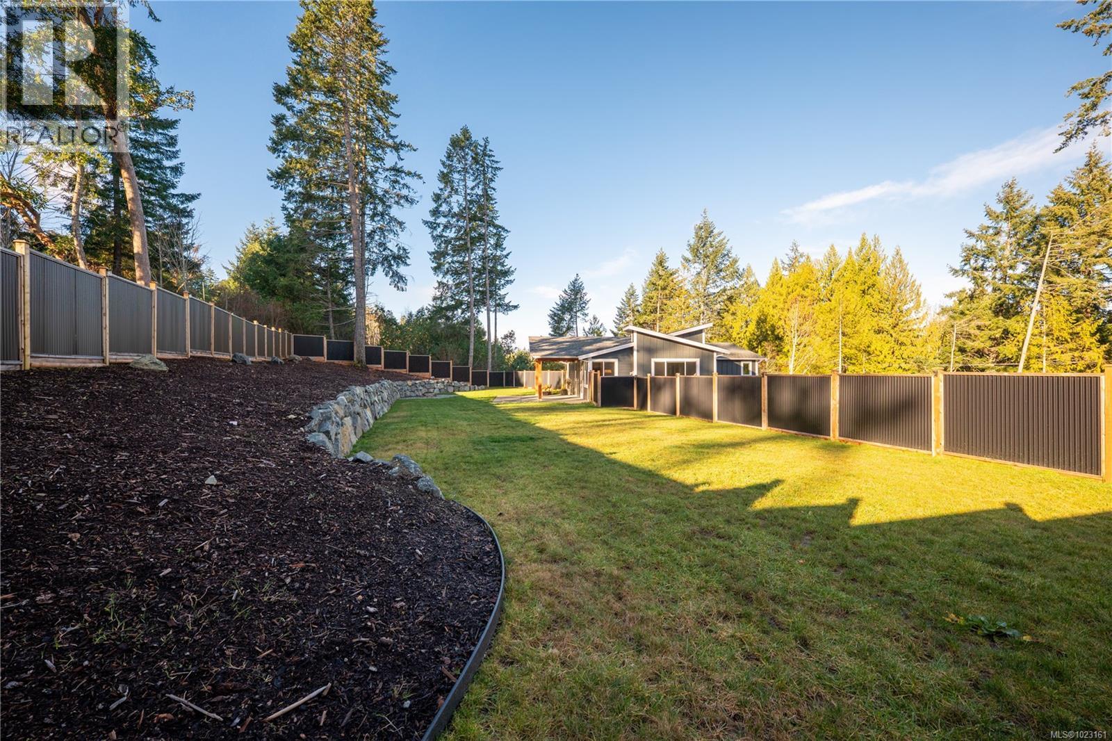 7227 Aulds Rd, Lantzville, British Columbia  V0R 2H0 - Photo 17 - 1023161