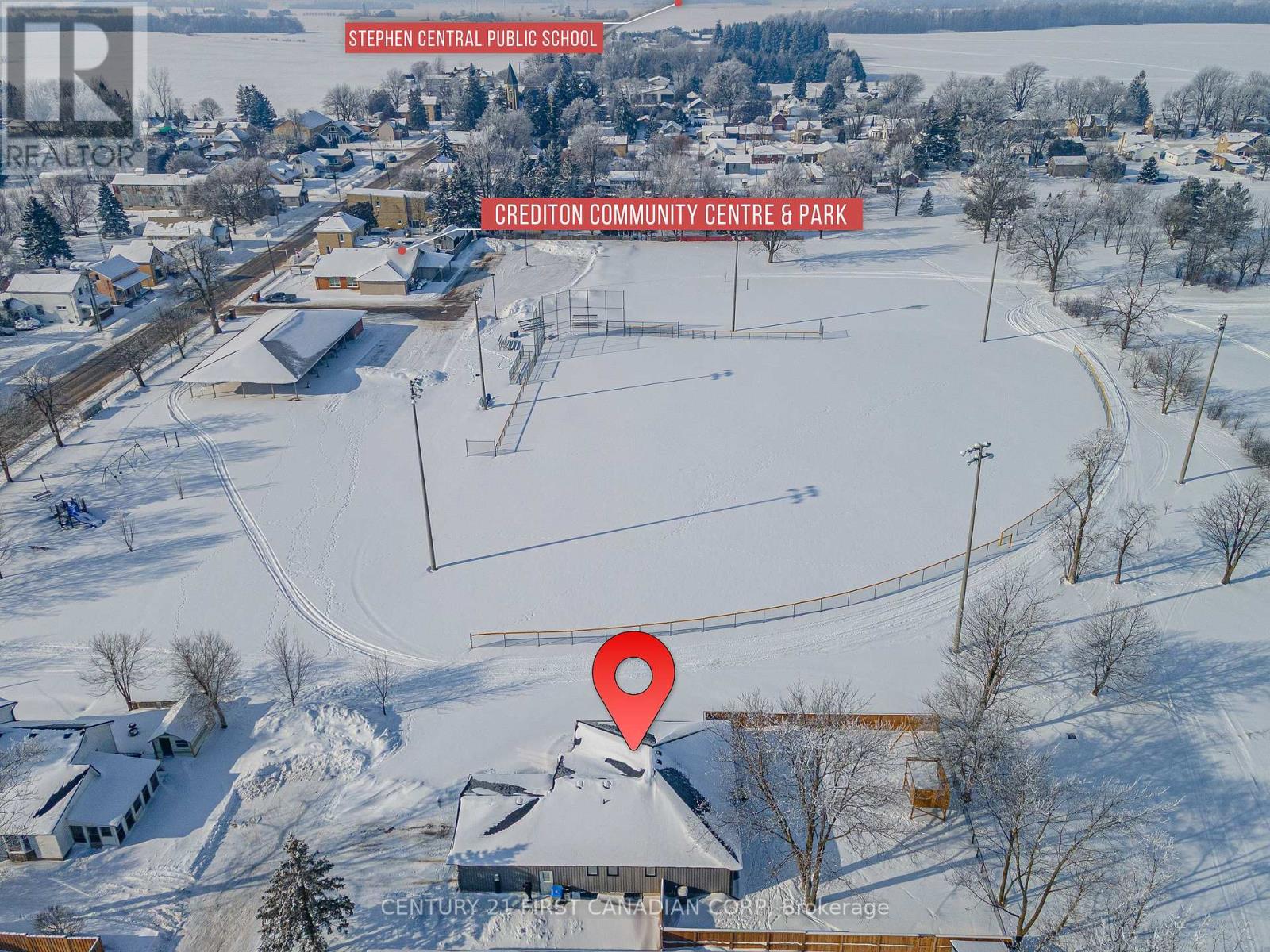 21 Middle Street, South Huron, Ontario  N0M 1M0 - Photo 46 - X12756942