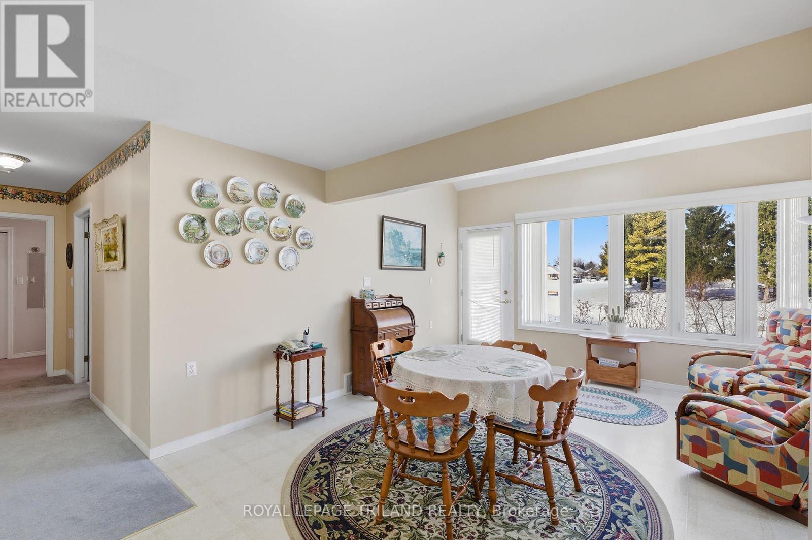 45 Ilderbrook Circle, Middlesex Centre, Ontario  N0M 2A0 - Photo 32 - X12757572