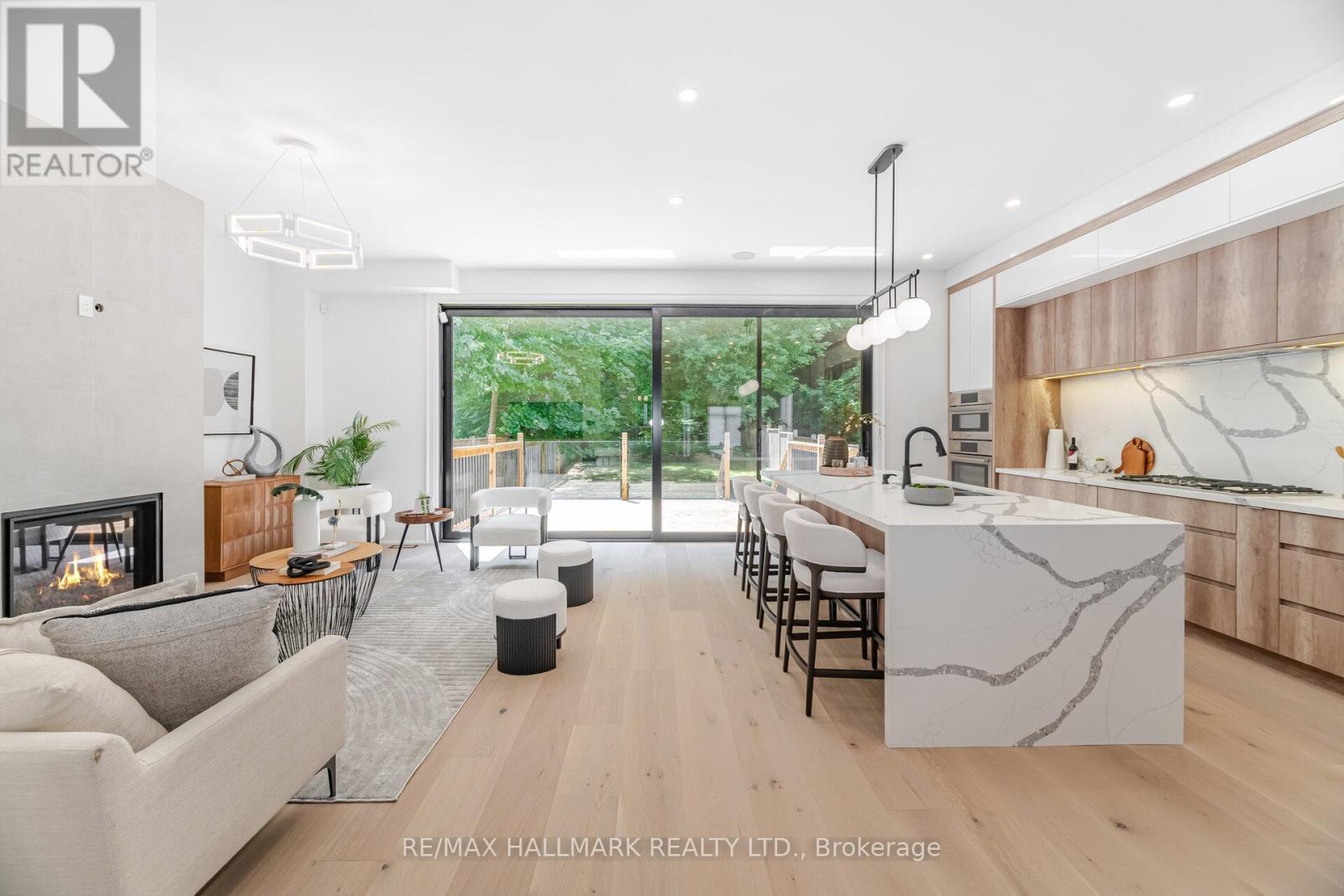 78 South Kingsway, Toronto, Ontario  M6S 3T3 - Photo 13 - W12758798