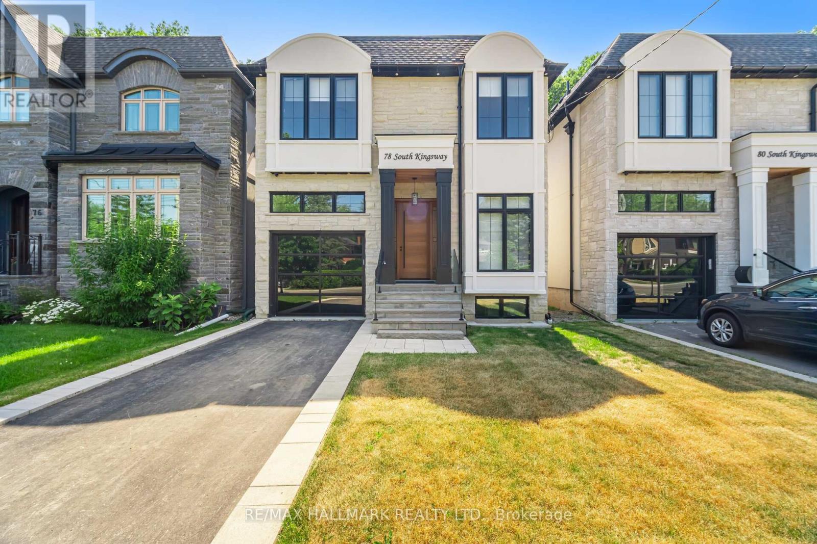 78 South Kingsway, Toronto, Ontario  M6S 3T3 - Photo 2 - W12758798