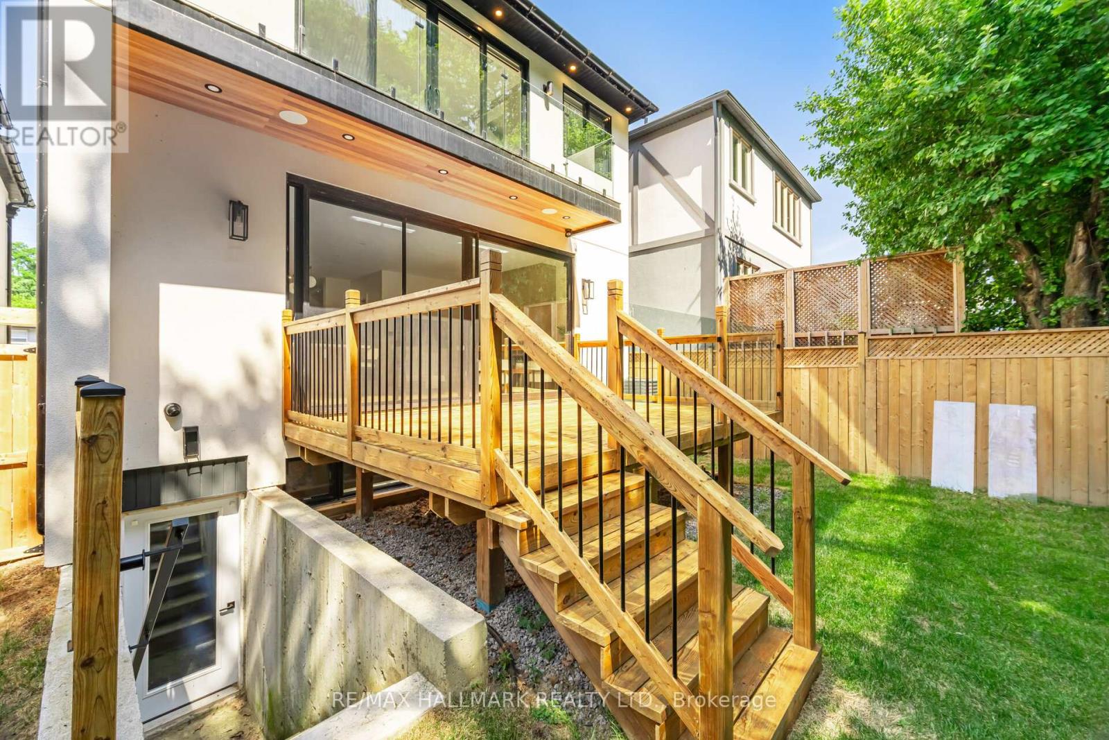 78 South Kingsway, Toronto, Ontario  M6S 3T3 - Photo 46 - W12758798