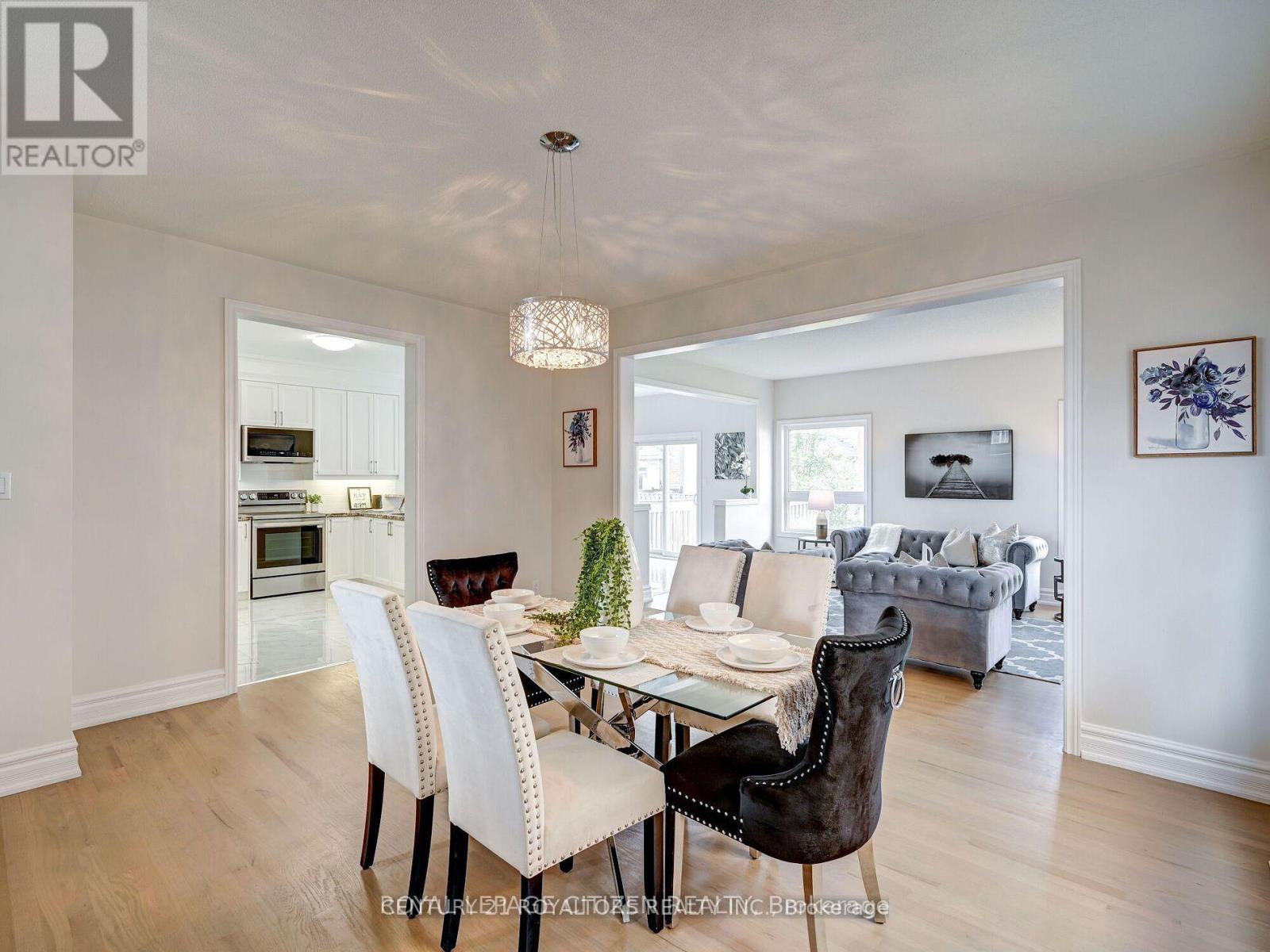 86 Game Creek Crescent, Brampton, Ontario  L7A 0J3 - Photo 5 - W12758830