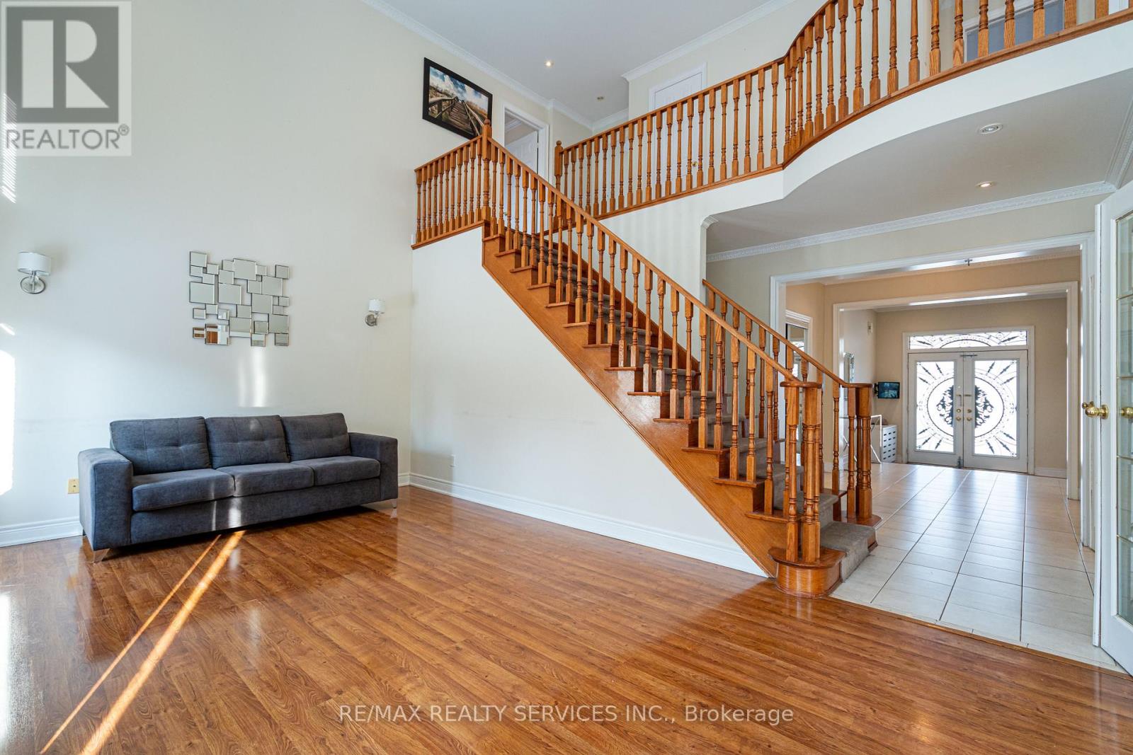 52 Mount Royal Circle, Brampton, Ontario  L6P 2K4 - Photo 12 - W12758842