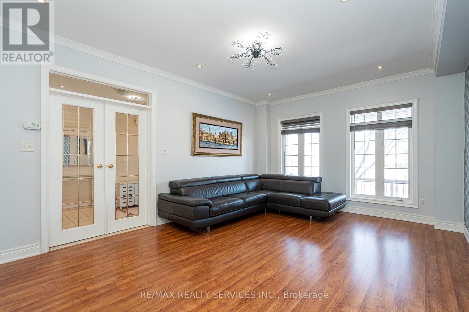 52 Mount Royal Circle, Brampton, Ontario  L6P 2K4 - Photo 16 - W12758842