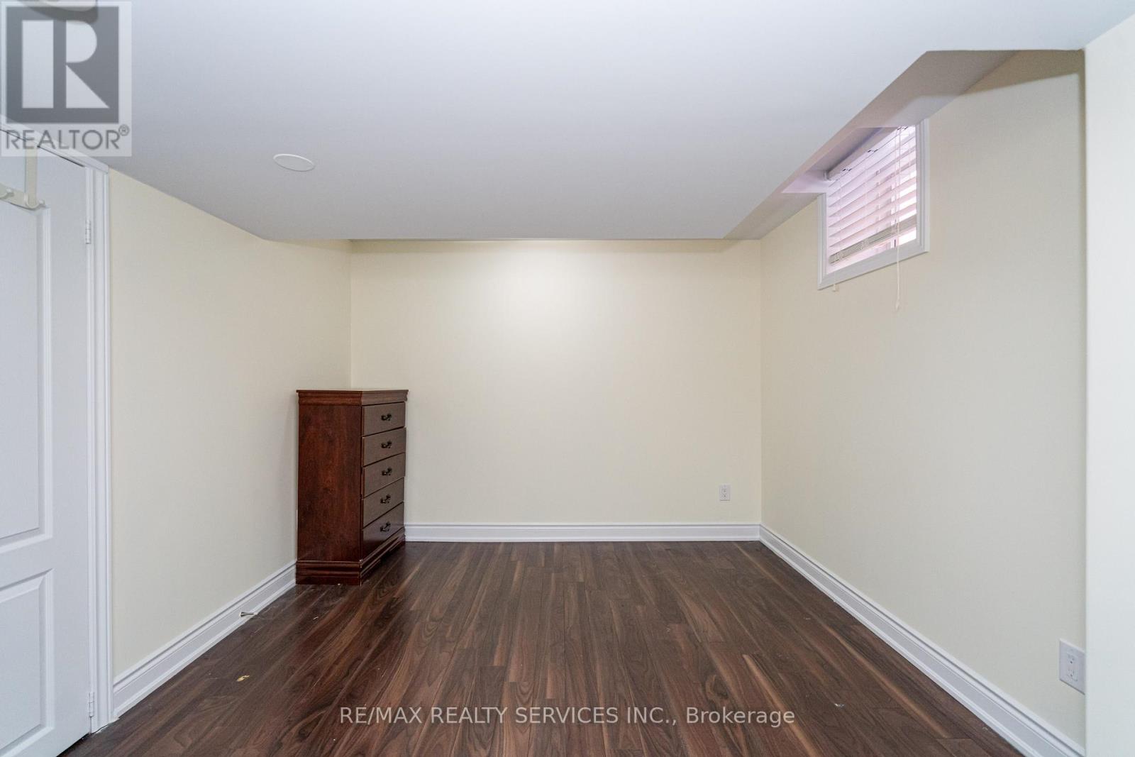 52 Mount Royal Circle, Brampton, Ontario  L6P 2K4 - Photo 42 - W12758842