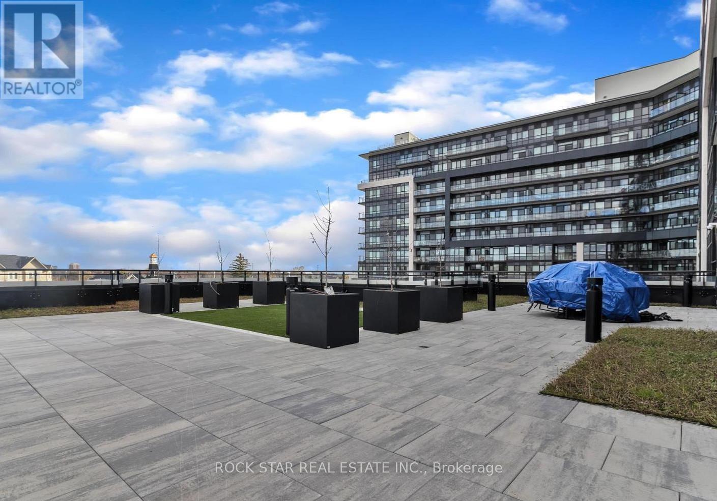 601 - 395 Dundas Street W, Oakville, Ontario  L6M 5R8 - Photo 31 - W12758844