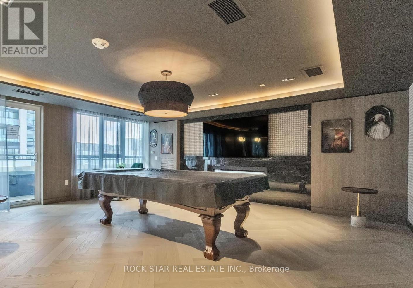 601 - 395 Dundas Street W, Oakville, Ontario  L6M 5R8 - Photo 36 - W12758844