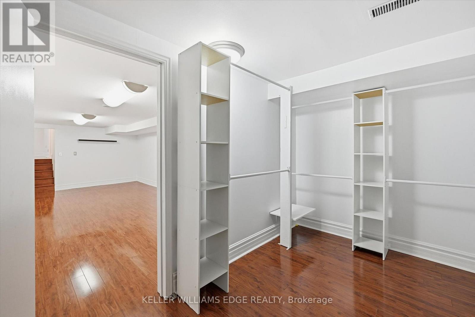 2351 Greenbank Trail, Burlington, Ontario  L7P 3S7 - Photo 21 - W12758848