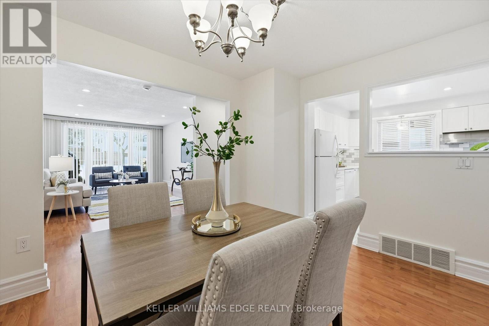 2351 Greenbank Trail, Burlington, Ontario  L7P 3S7 - Photo 7 - W12758848