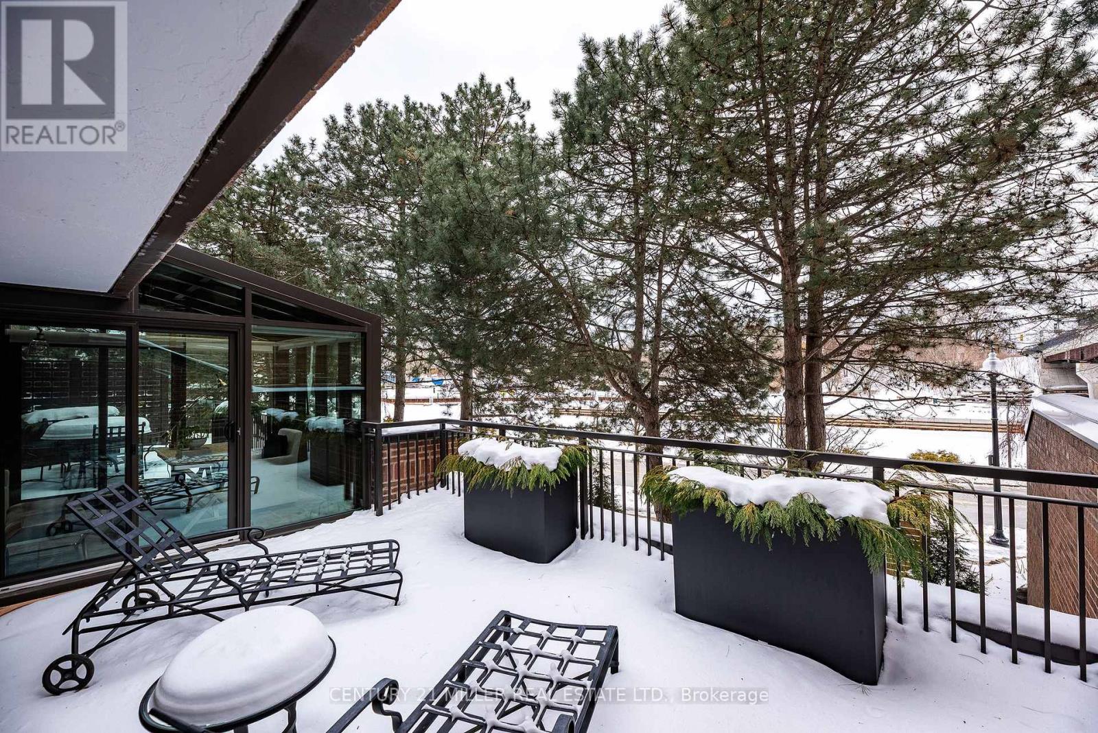 201 - 100 Lakeshore Road E, Oakville, Ontario  L6J 6M9 - Photo 23 - W12758850