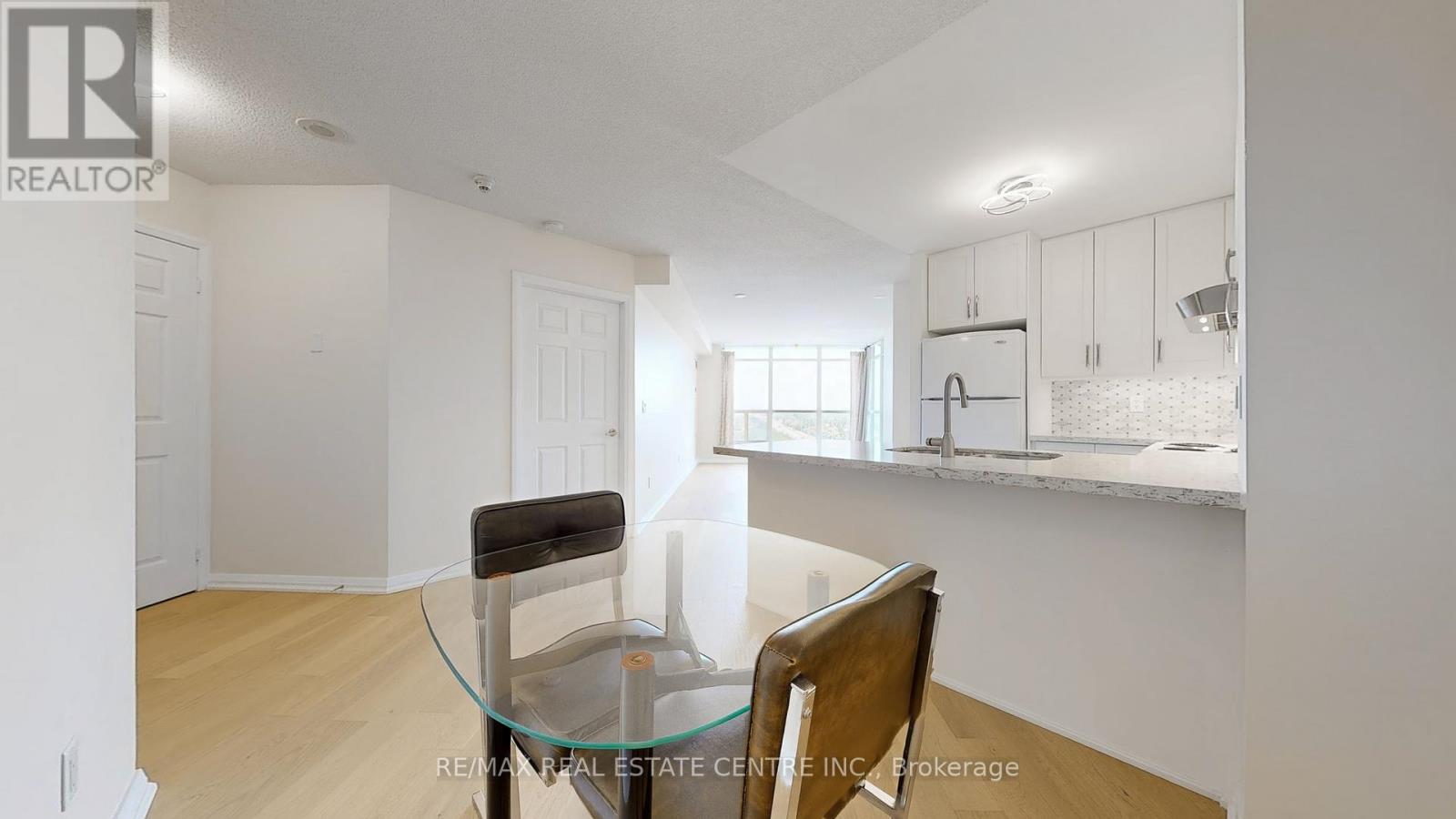 613 - 220 Forum Drive, Mississauga, Ontario  L4Z 4K1 - Photo 15 - W12758918