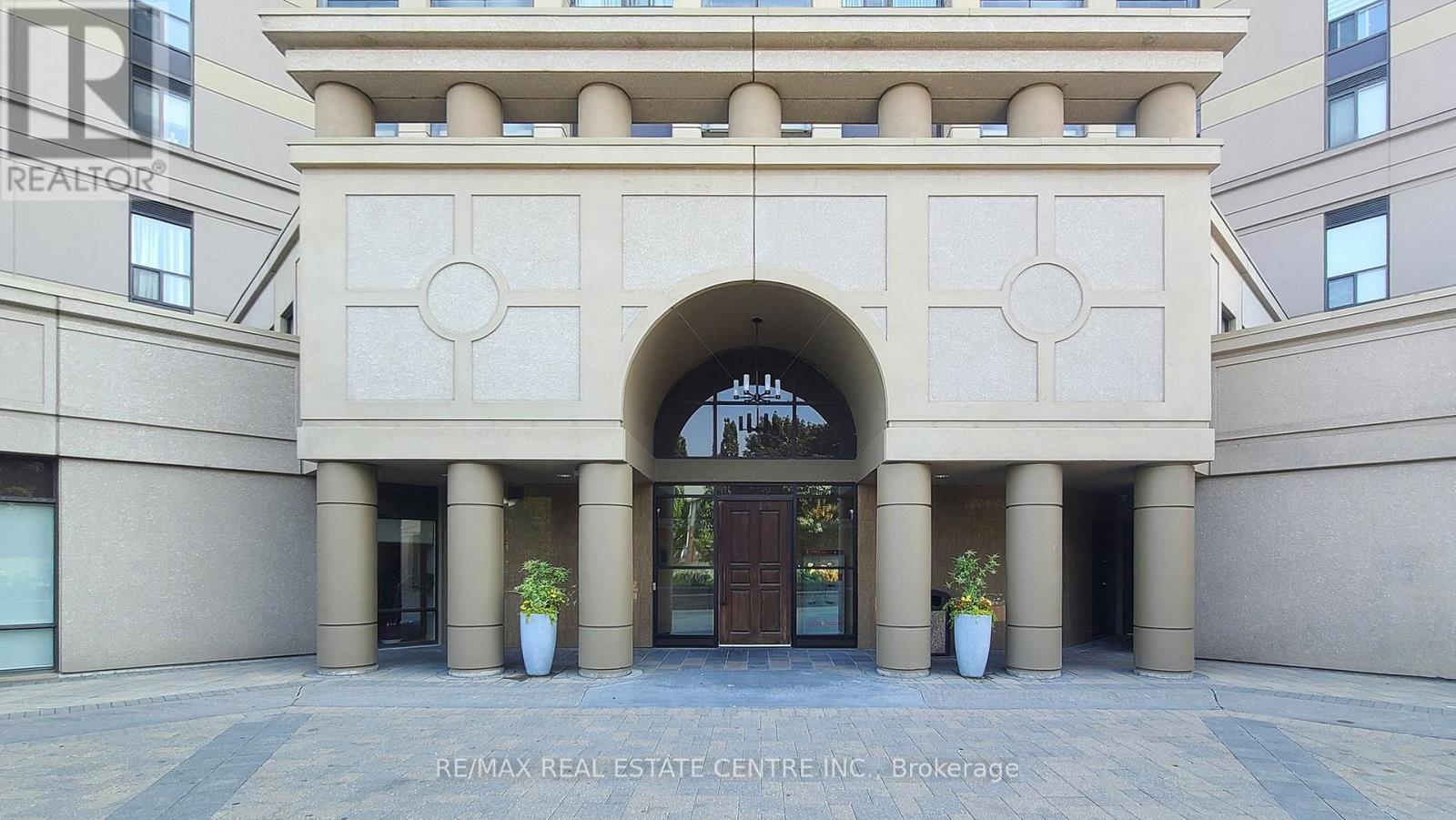 613 - 220 Forum Drive, Mississauga, Ontario  L4Z 4K1 - Photo 3 - W12758918