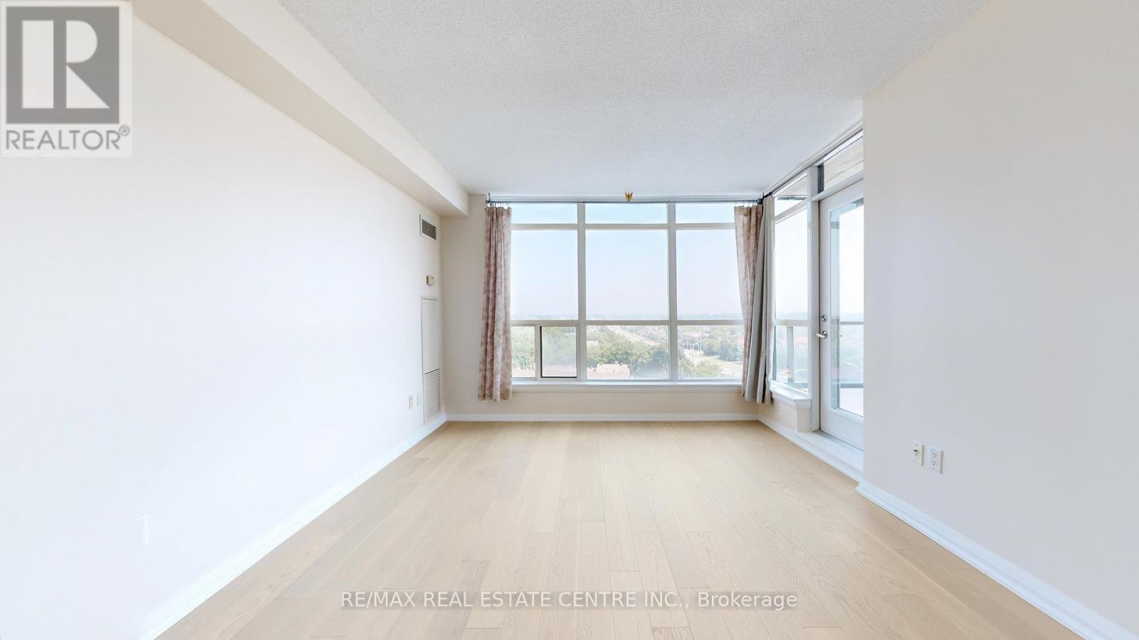 613 - 220 Forum Drive, Mississauga, Ontario  L4Z 4K1 - Photo 9 - W12758918