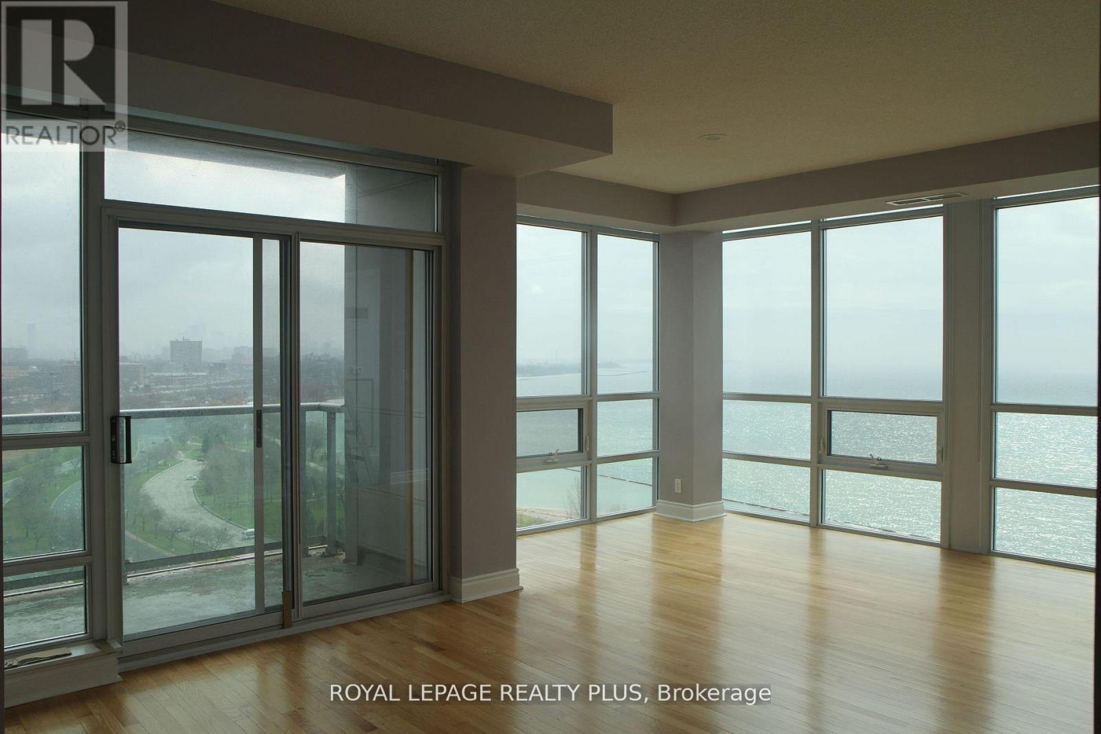 1802 - 1900 Lake Shore Boulevard E, Toronto, Ontario  M6S 1A4 - Photo 10 - W12758936