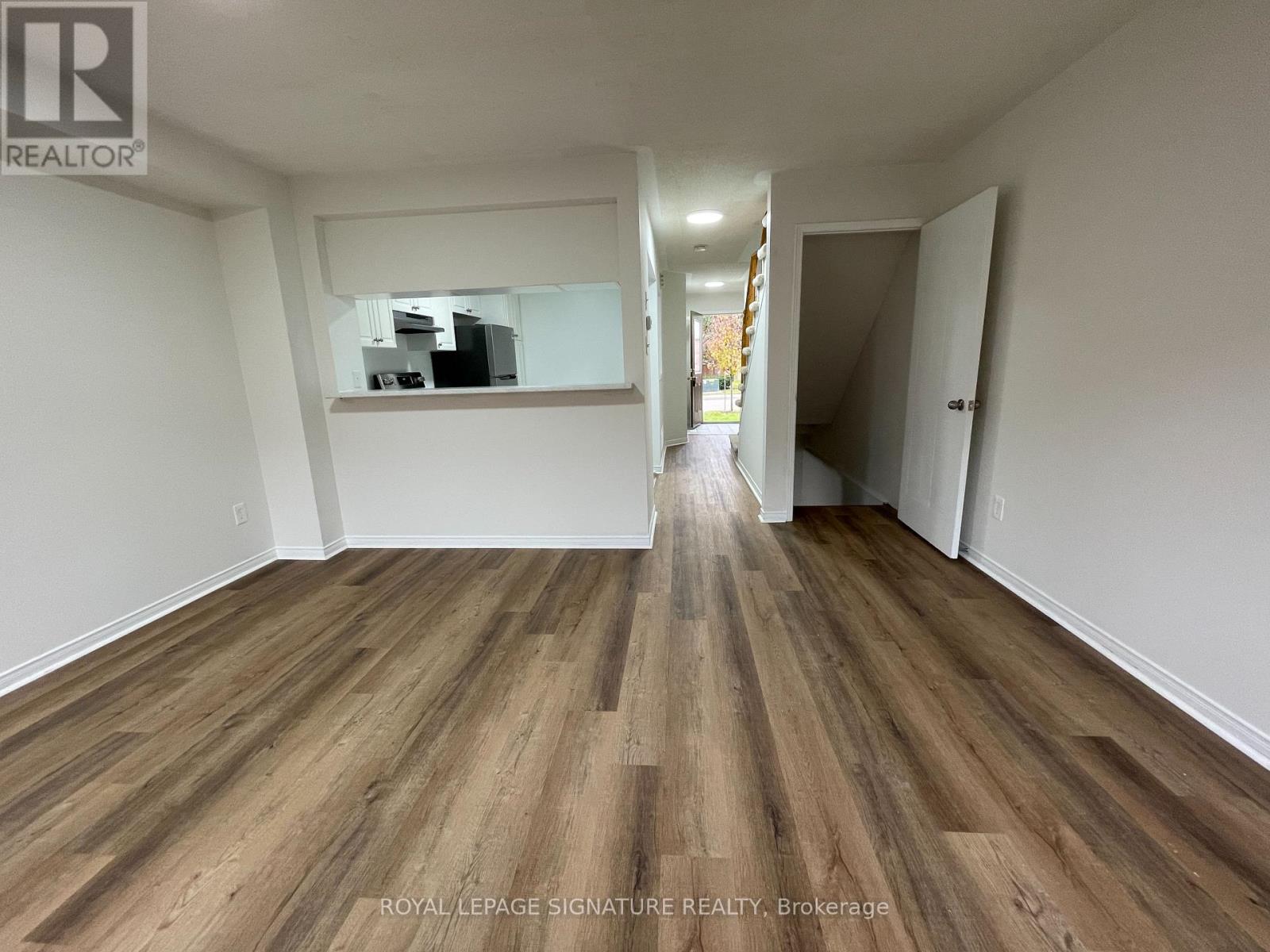 26 - 5625 Glen Erin Drive, Mississauga, Ontario  L5M 6V1 - Photo 4 - W12758966