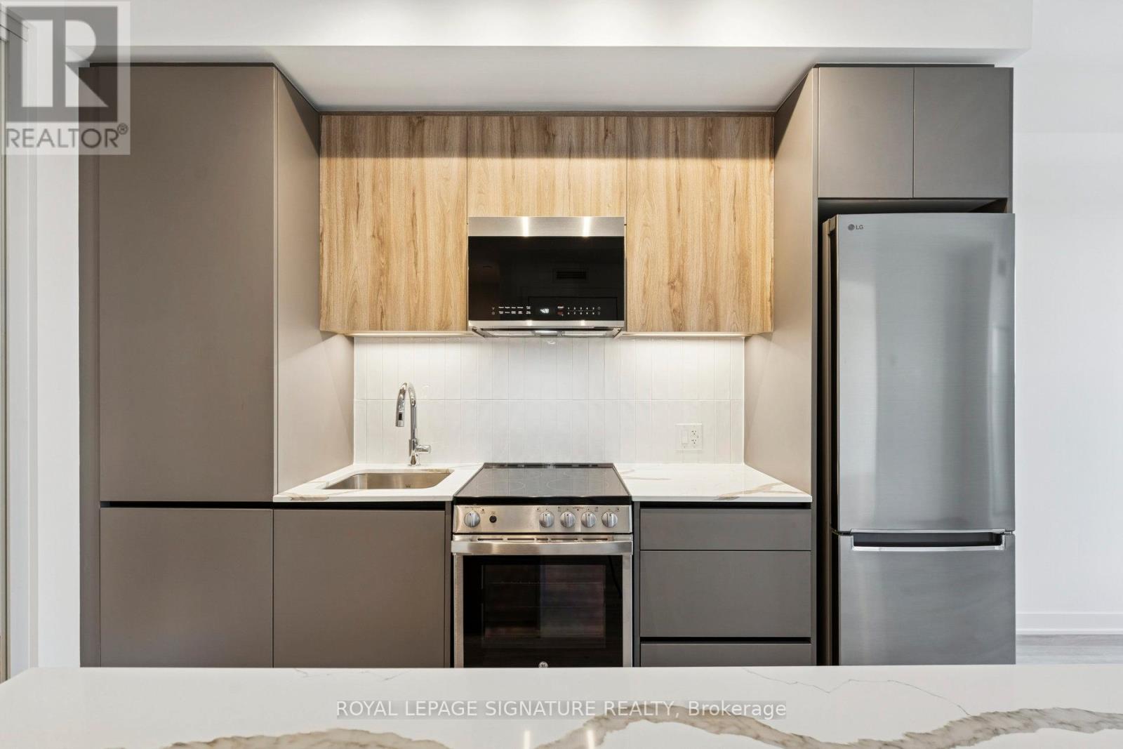 517 - 20 All Nations Drive, Brampton, Ontario  L7A 0H8 - Photo 8 - W12758968