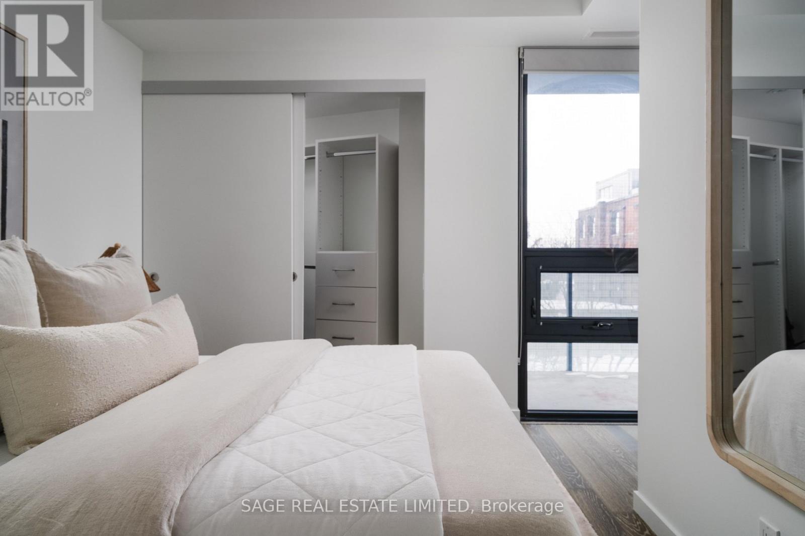 404 - 383 Sorauren Avenue, Toronto, Ontario  M6R 0A4 - Photo 22 - W12758970