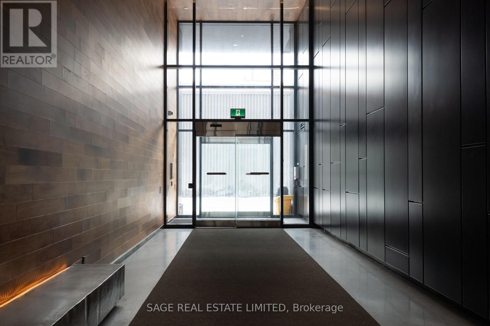 404 - 383 Sorauren Avenue, Toronto, Ontario  M6R 0A4 - Photo 25 - W12758970