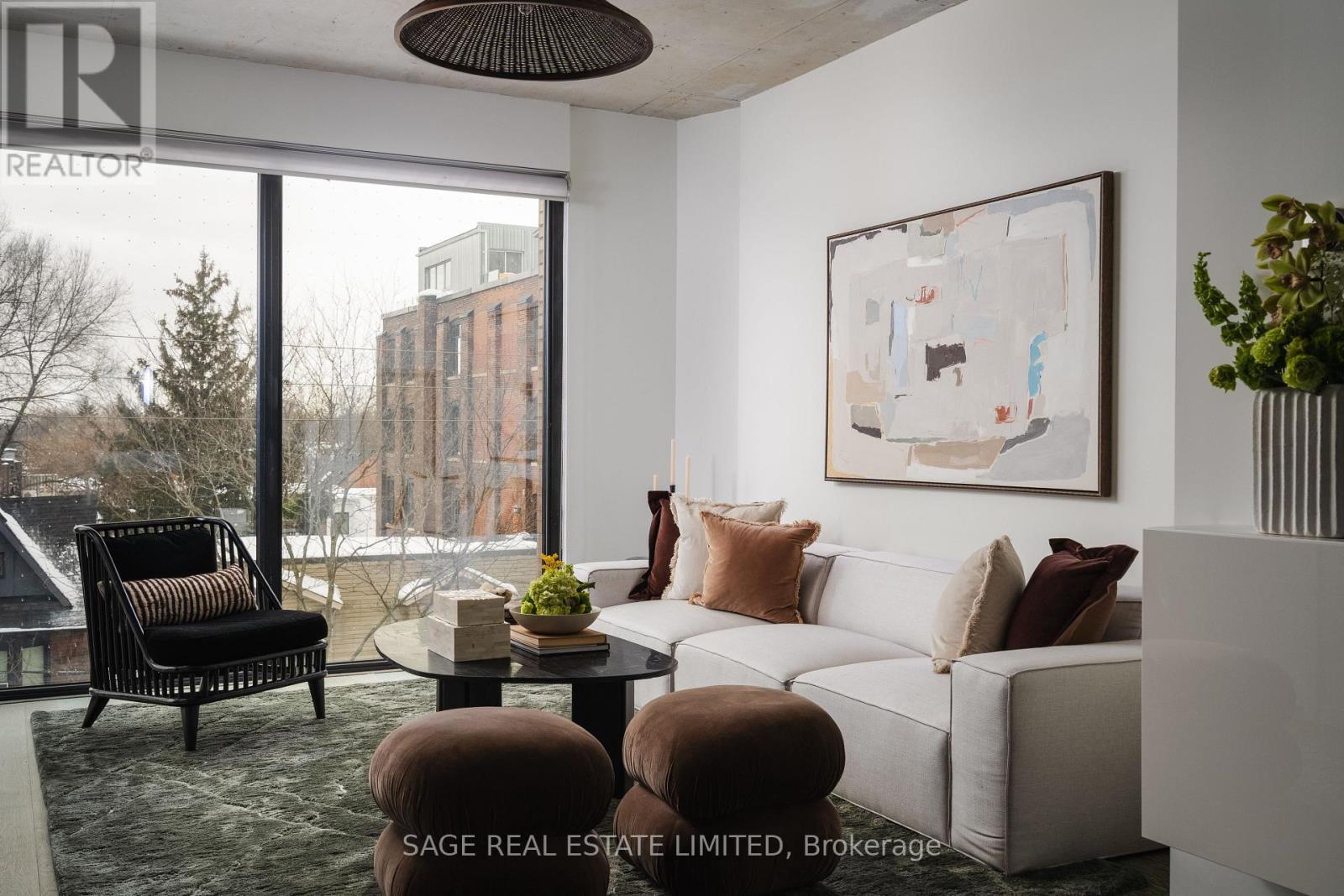 404 - 383 Sorauren Avenue, Toronto, Ontario  M6R 0A4 - Photo 7 - W12758970