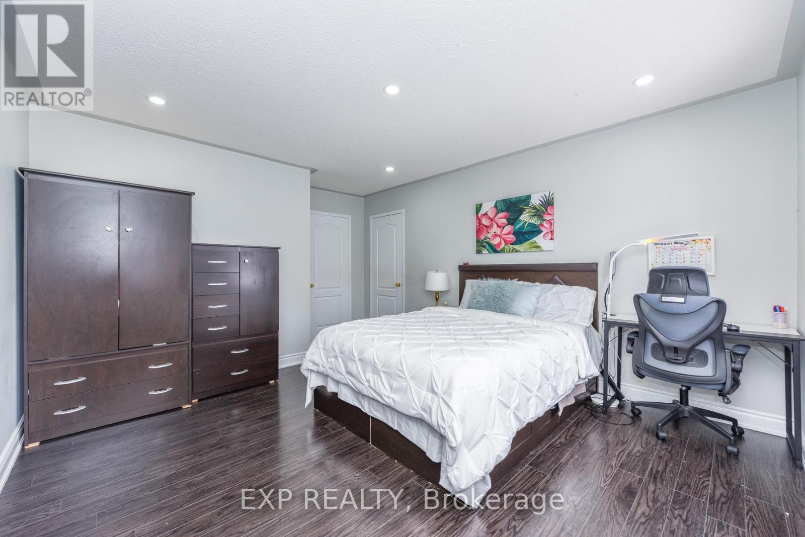 7 Chapparal Drive, Brampton, Ontario  L6R 3C5 - Photo 22 - W12758972