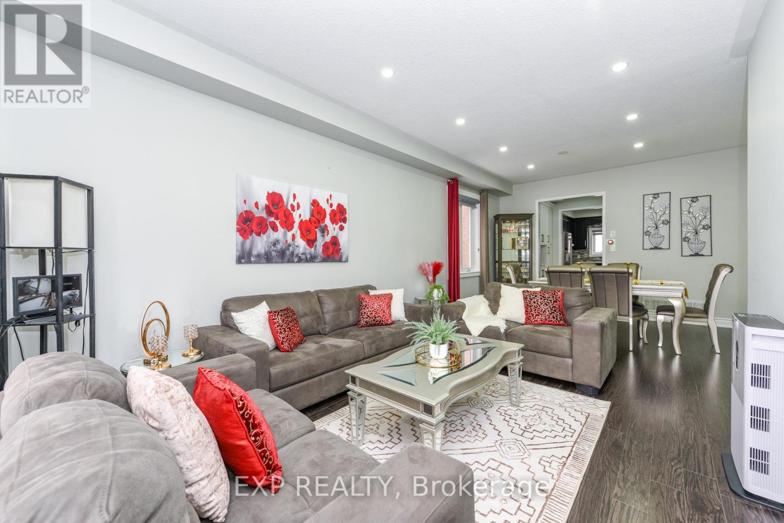 7 Chapparal Drive, Brampton, Ontario  L6R 3C5 - Photo 7 - W12758972