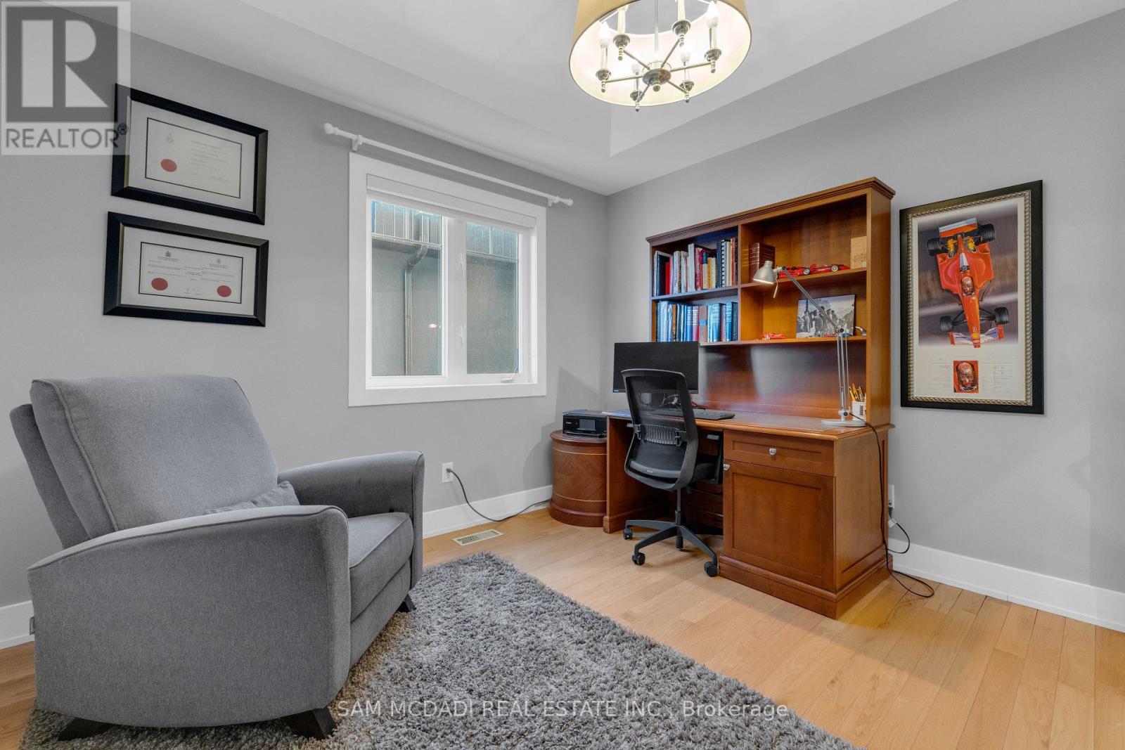 38 Pine Avenue N, Mississauga, Ontario  L5H 2P8 - Photo 26 - W12758974