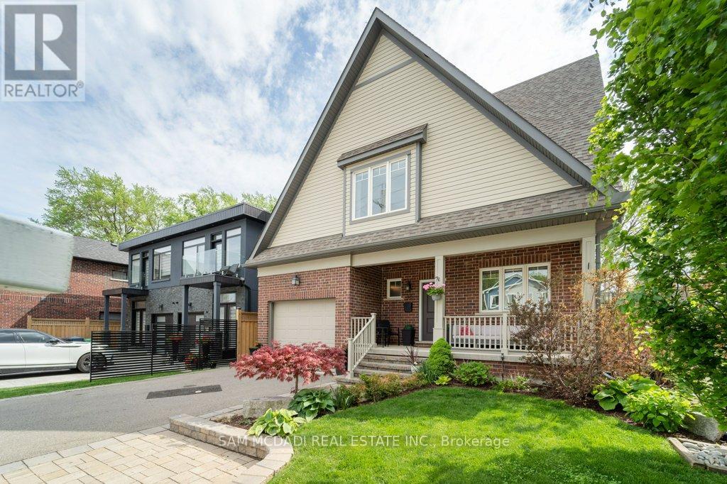 38 Pine Avenue N, Mississauga, Ontario  L5H 2P8 - Photo 39 - W12758974