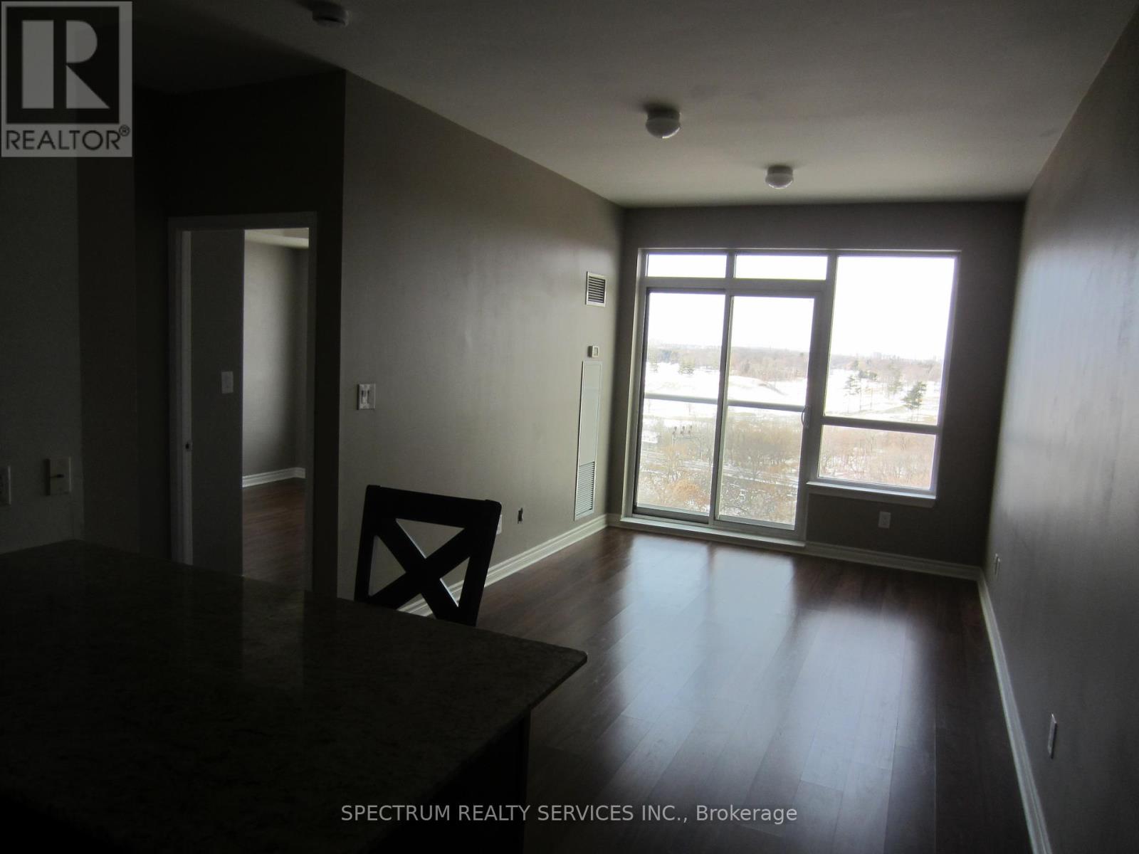 1307 - 3865 Lake Shore Boulevard W, Toronto, Ontario  M8W 1R4 - Photo 9 - W12758988