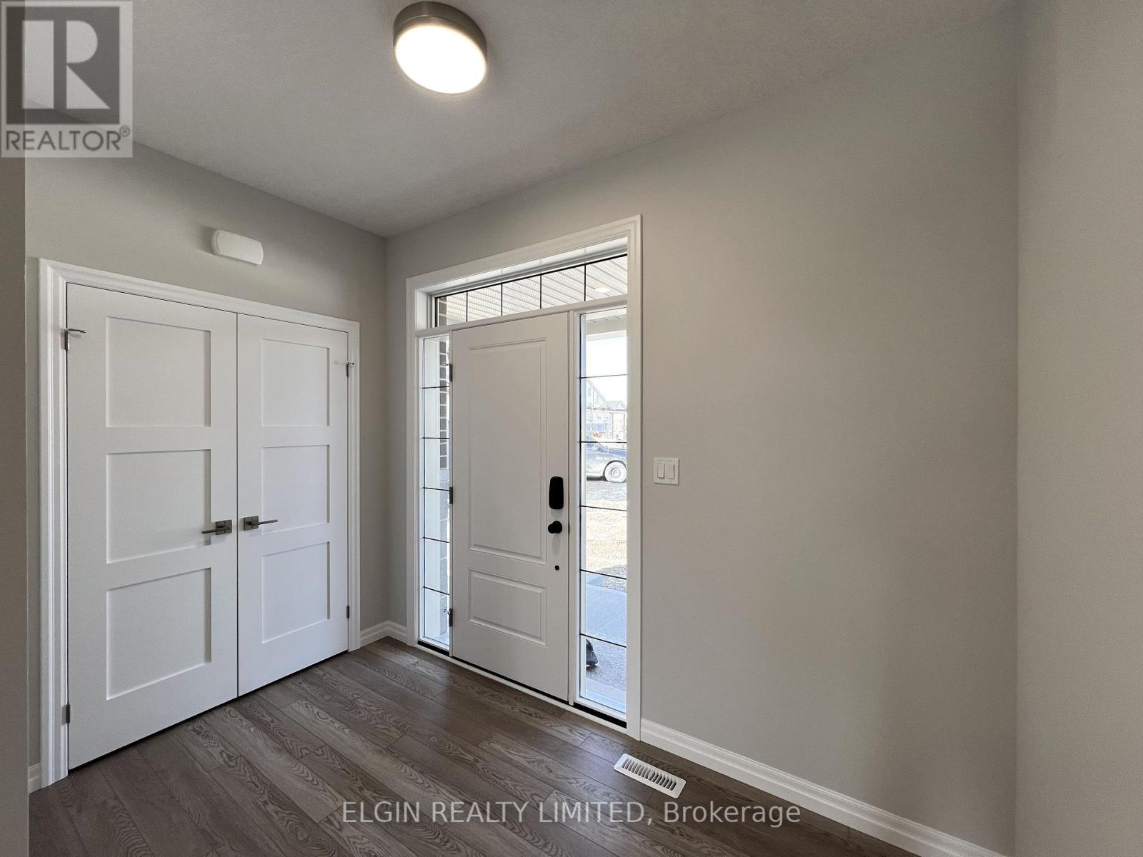 9 Horizon Court, Central Elgin, Ontario  N5P 0E5 - Photo 4 - X12757762