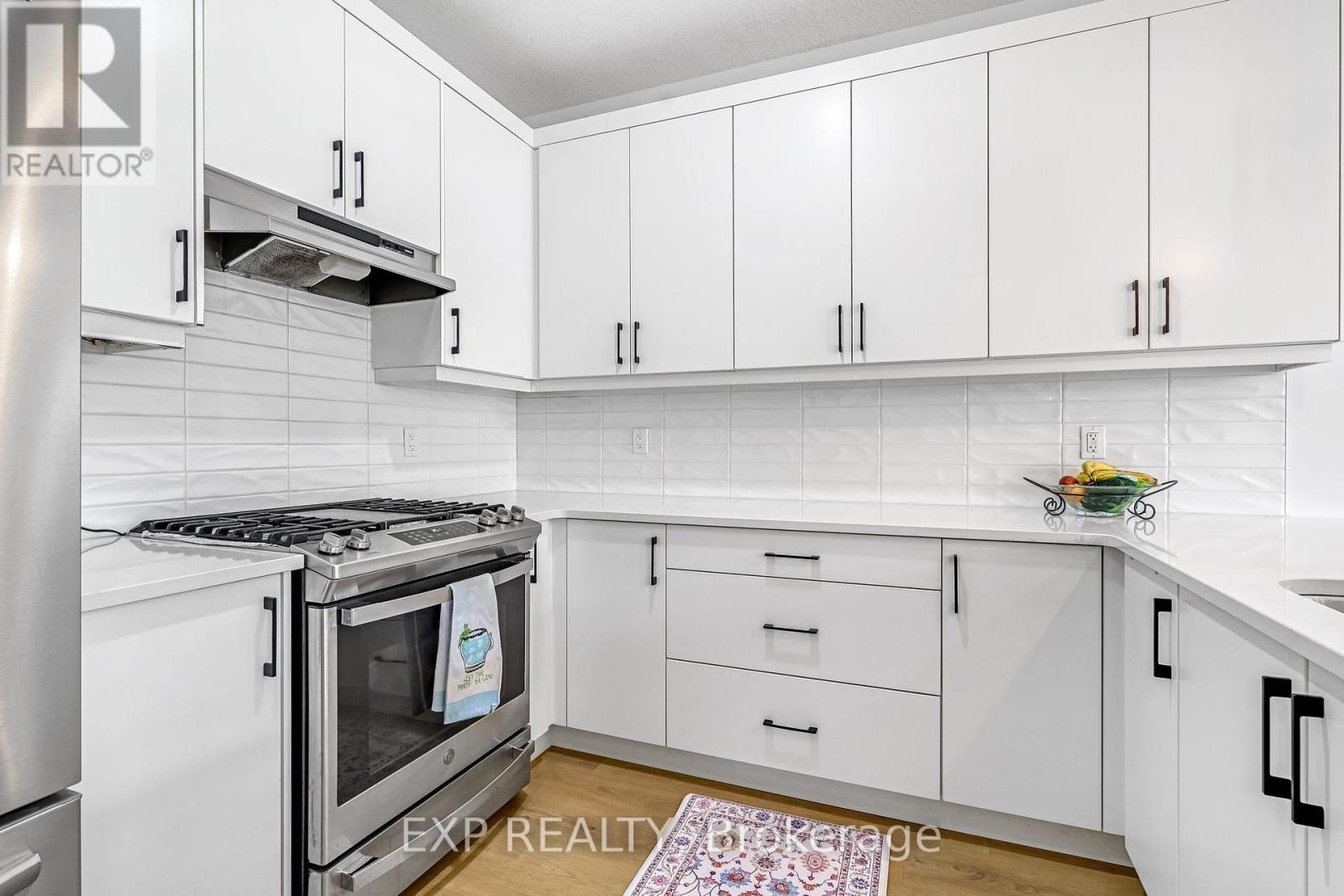 Photo 8 of 41 for 26 - 1870 Aldersbrook Gate