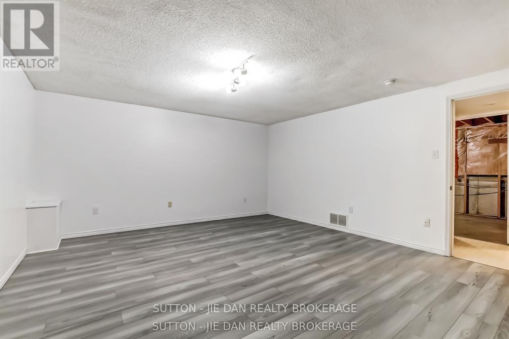 63 - 70 Chapman Court, London North, Ontario  N6G 4Z9 - Photo 17 - X12757774