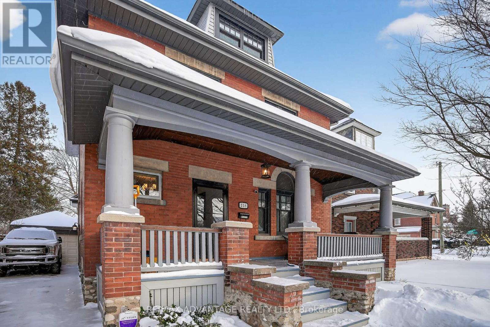 258 Ridout Street S, London South, Ontario  N6C 3Y6 - Photo 3 - X12758164