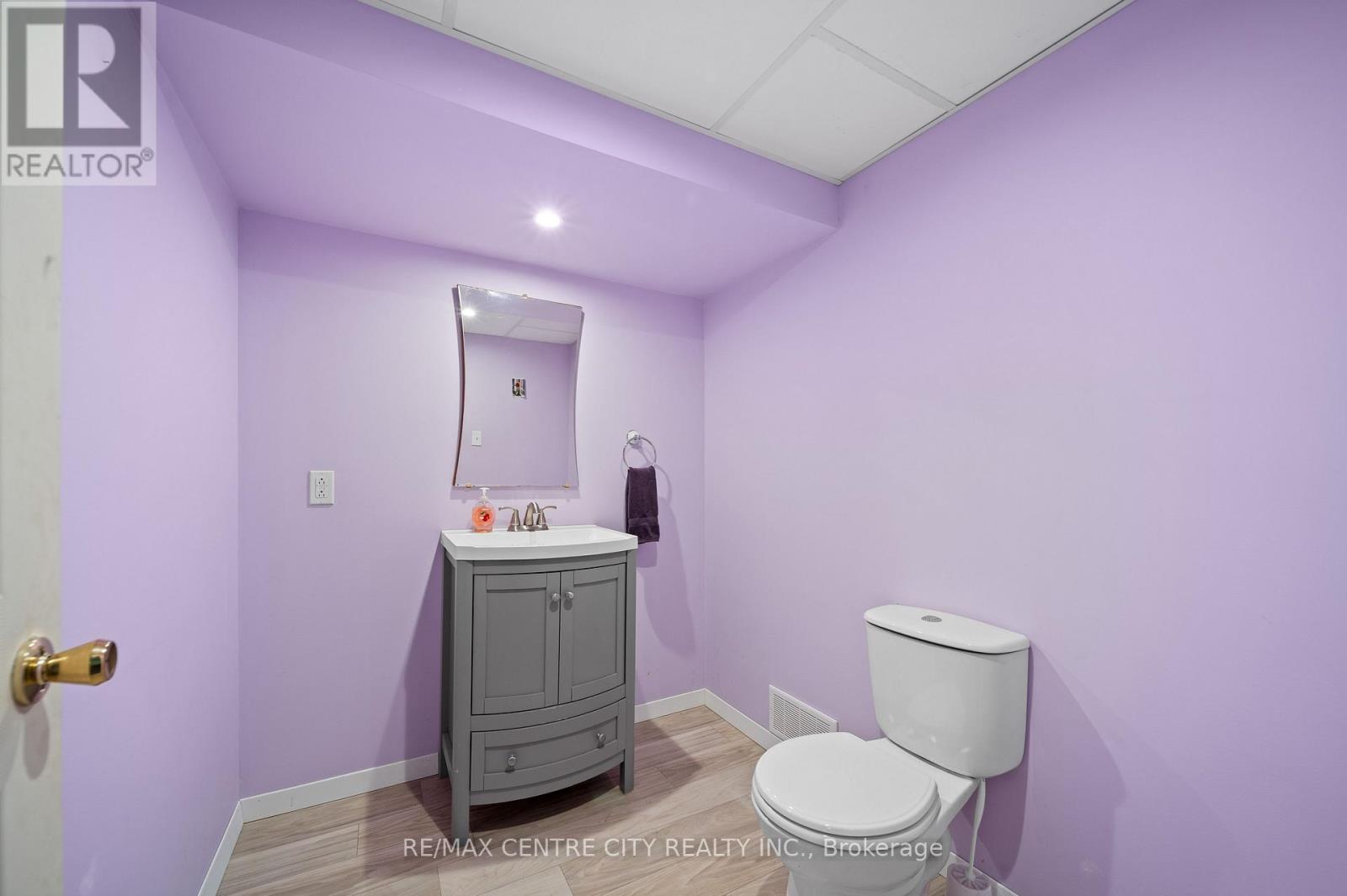 Photo 31 of 50 for 193 Centennial Avenue