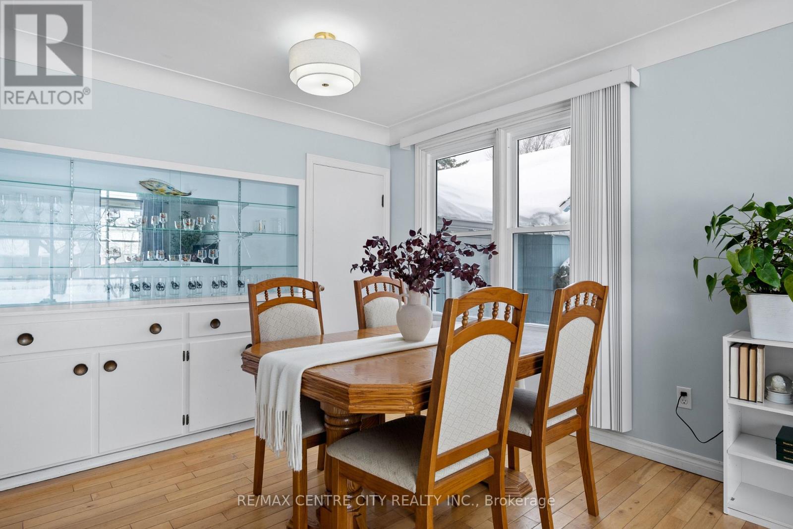 Photo 8 of 50 for 193 Centennial Avenue