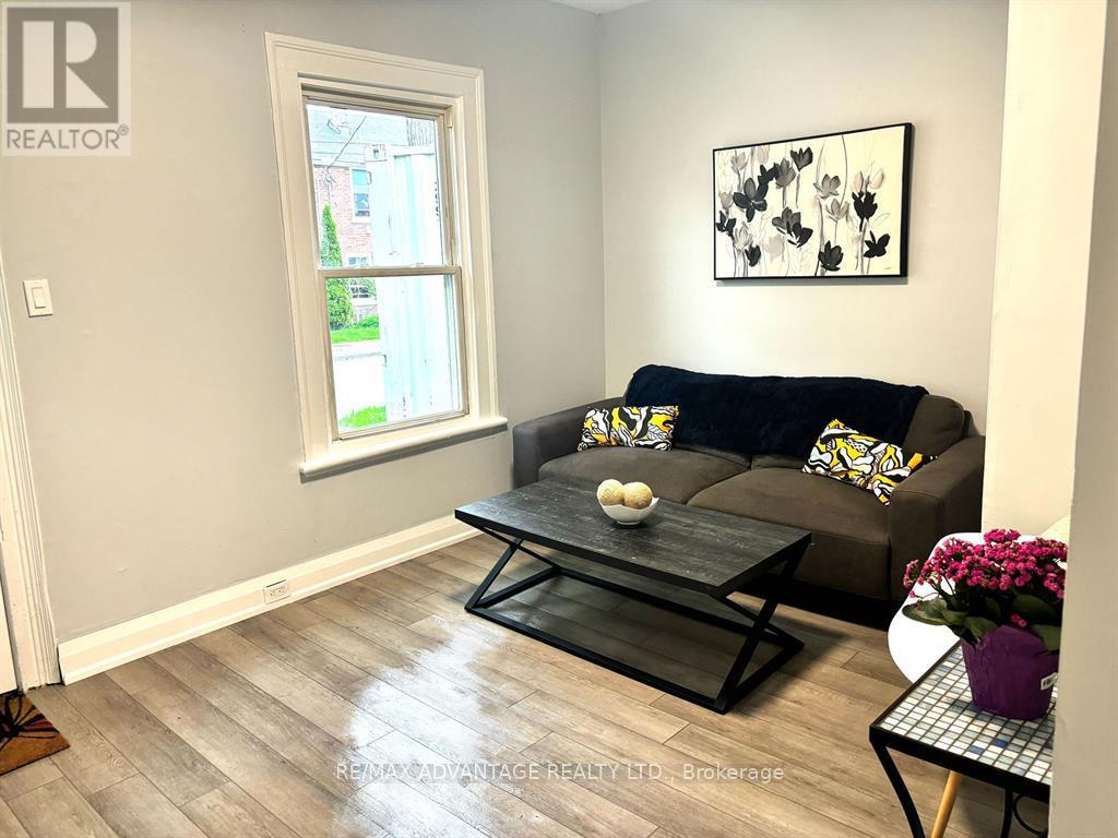 194 Maitland Street, London East, Ontario  N6B 2X7 - Photo 5 - X12758172