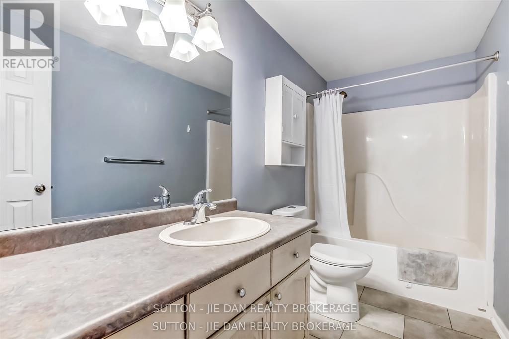 63 - 70 Chapman Court, London North, Ontario  N6G 4Z9 - Photo 14 - X12757774