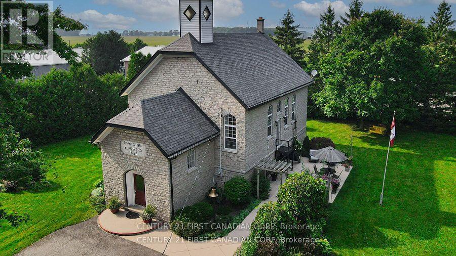 1772 Perth Road 139 Road, St. Marys, Ontario  N4X 1C8 - Photo 3 - X12758450