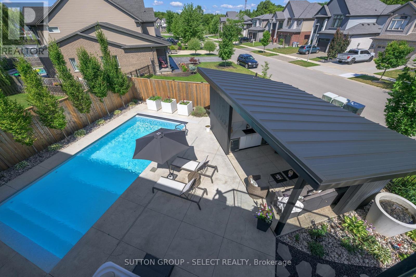 7 Valleyview Crescent, Middlesex Centre, Ontario  N0L 1R0 - Photo 38 - X12758506