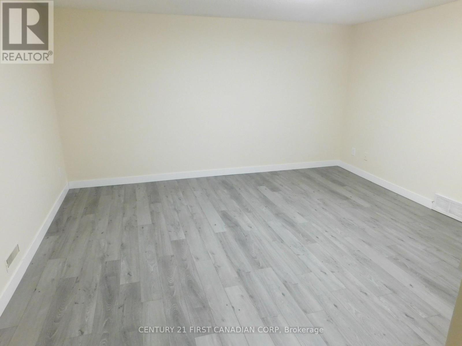 Photo 16 of 20 for 51 - 1095 Jalna Boulevard