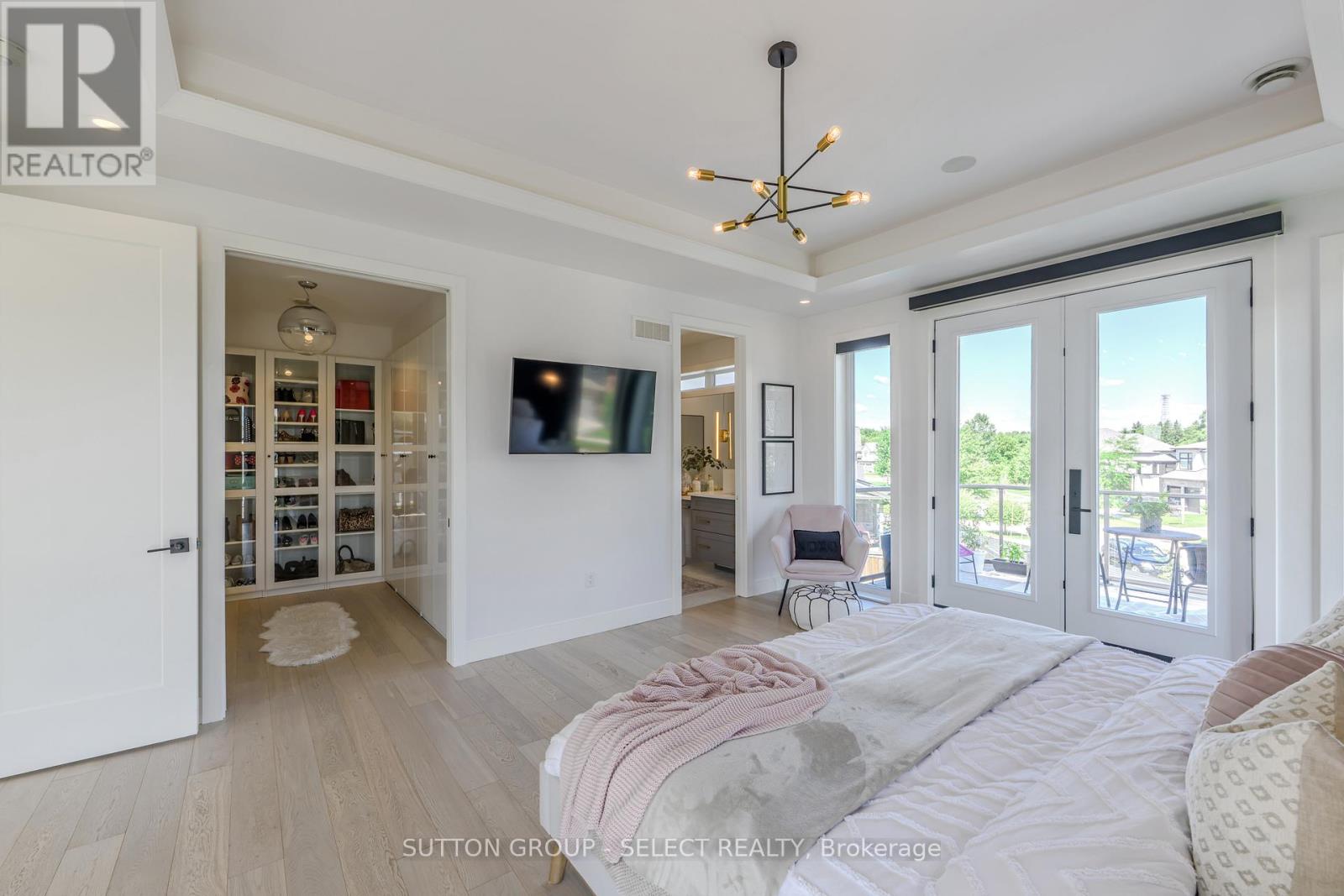 Photo 22 of 49 for 7 Valleyview Crescent