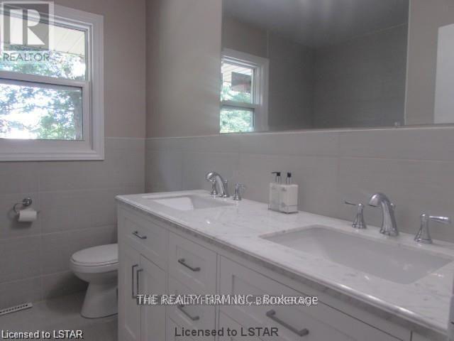 683 Fanshawe Park Road E, London North (North H), Ontario  N5X 1L4 - Photo 10 - X12758522